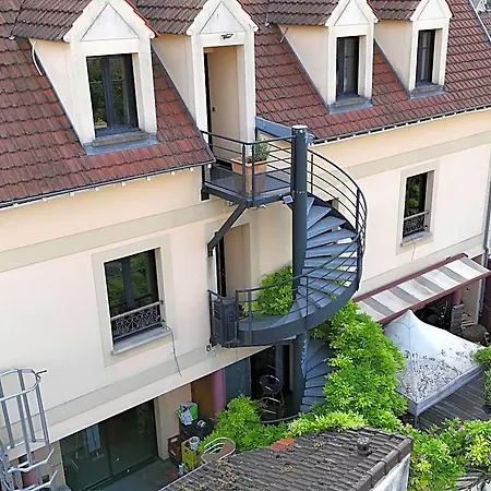 Le Celtic Hotel